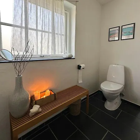 別荘 Summerhouse In ヒュールスミンネ